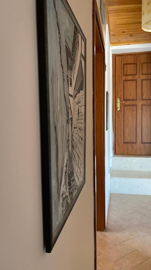 Ana Rest House Hostel ベラト エクステリア 写真